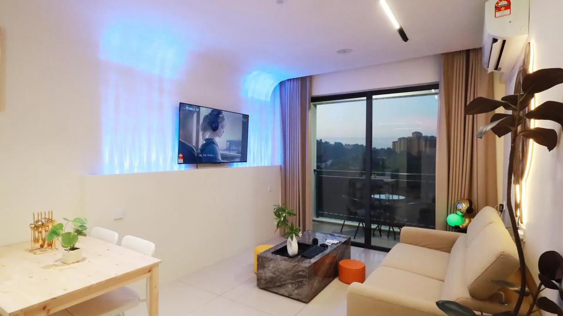 Central Park Premium 4Pax Unit Johor Bahru Apartment
