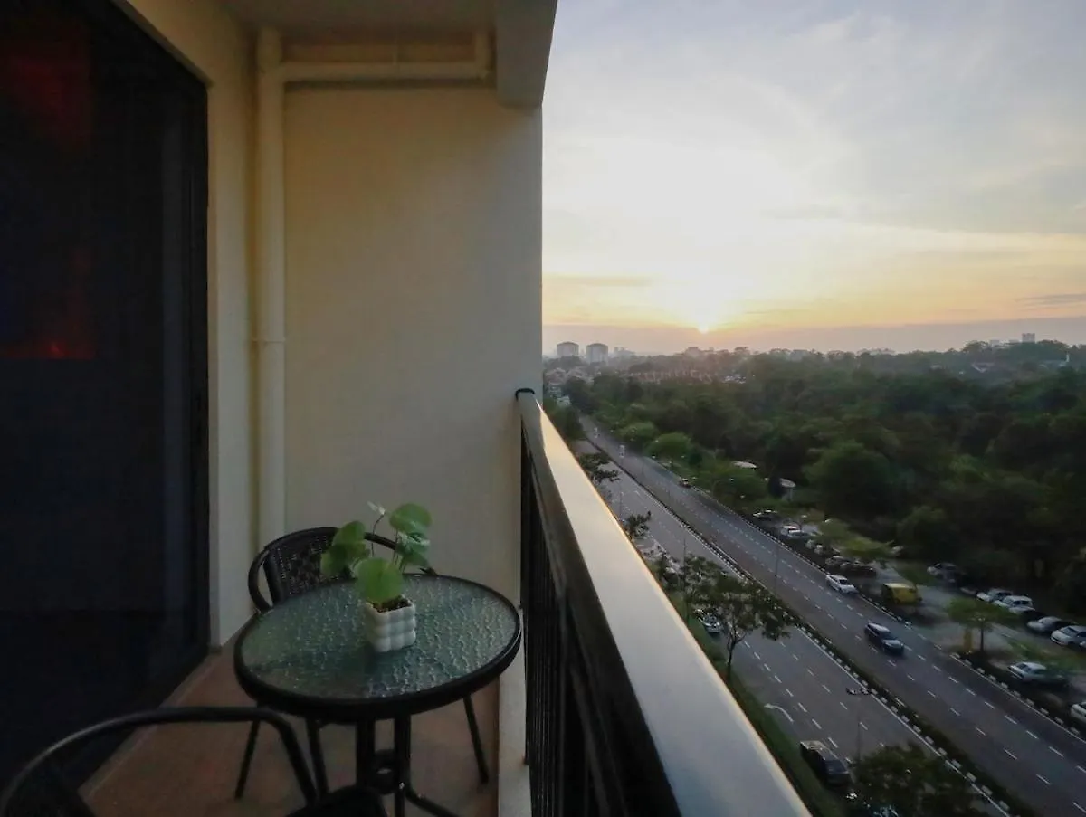 Central Park Premium 4Pax Unit Johor Bahru 0*,