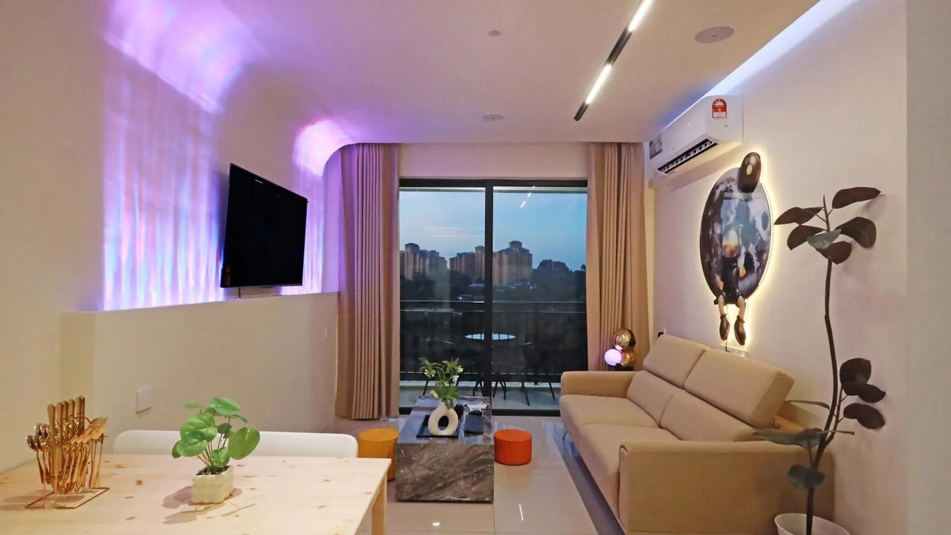 Central Park Premium 4Pax Unit Johor Bahru Apartment