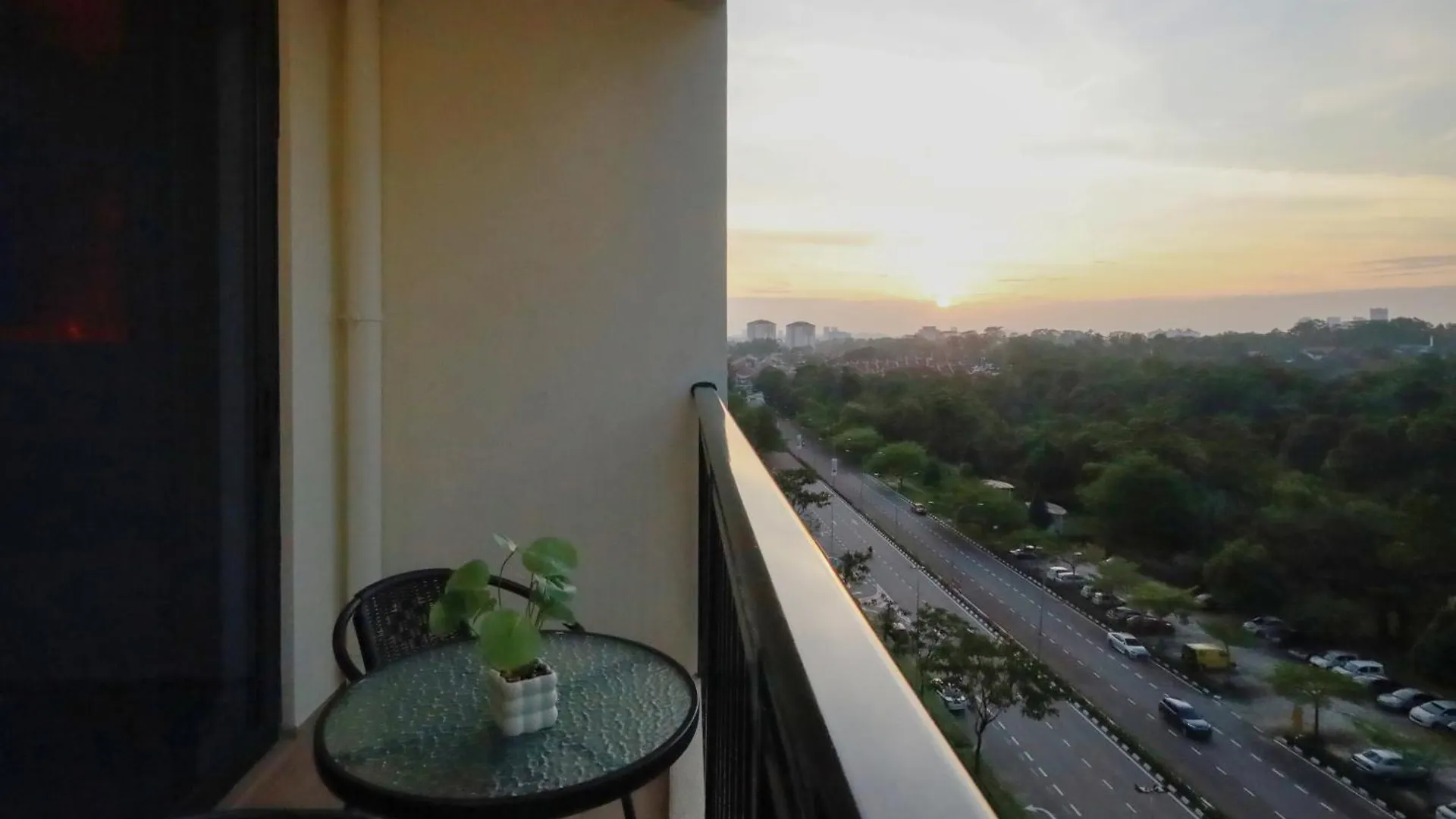 Central Park Premium 4Pax Unit Johor Bahru Malaysia