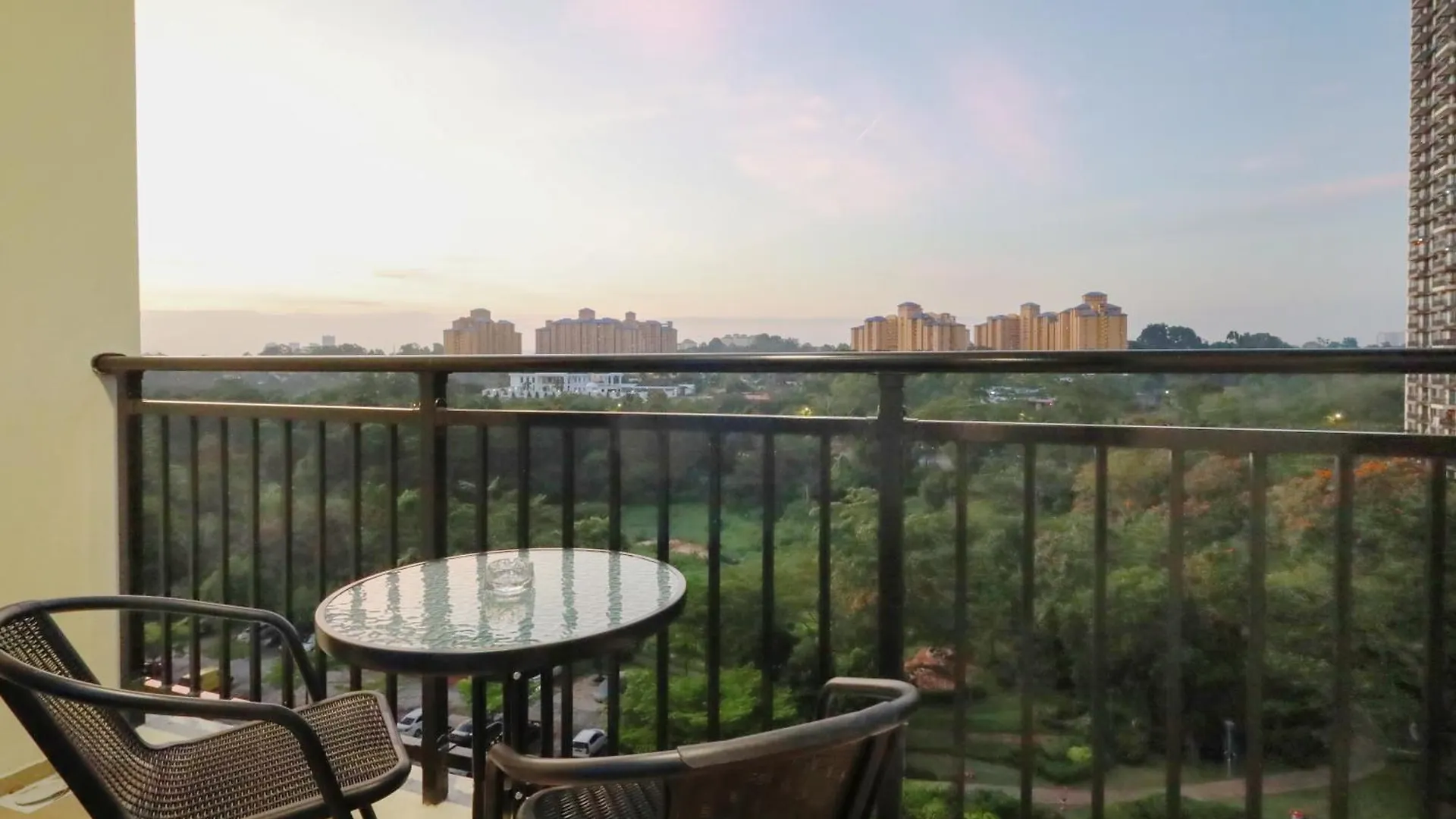Apartment Central Park Premium 4Pax Unit Johor Bahru